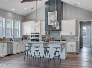 12274 Mandarin Rd, Jacksonville, FL 32223