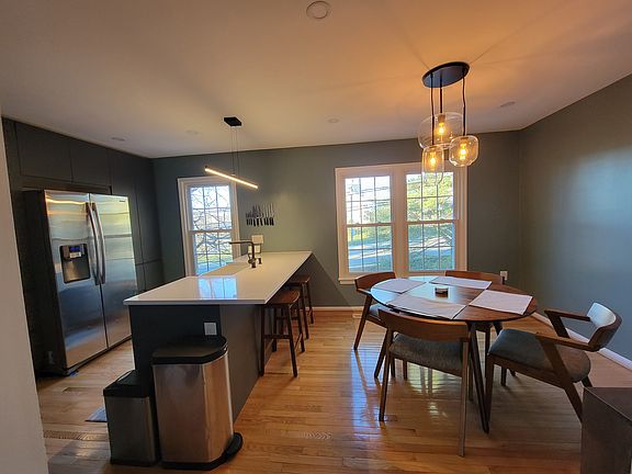 Dining room is open to the kitchen