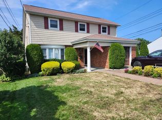 423 Bellevue Ave, Yonkers, NY 10703