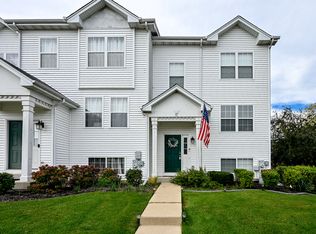 91 W Big Horn Dr, Hainesville, IL 60073