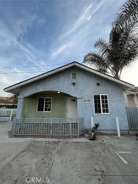 1st image of 1340 W 109th St #1/2