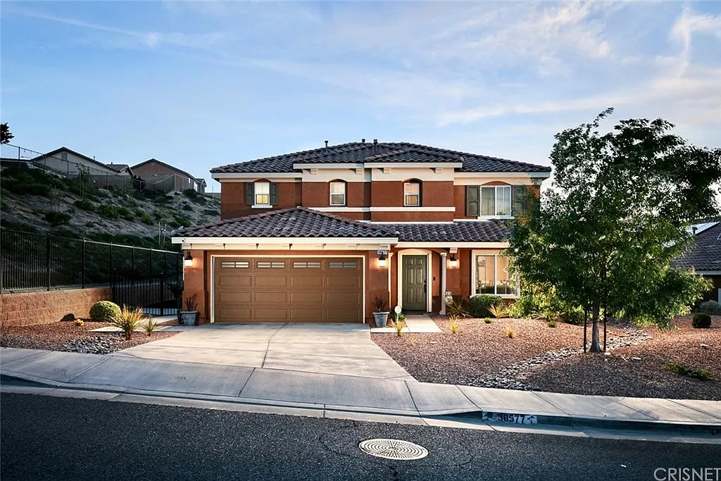 38577 Pallas Ct photo 1