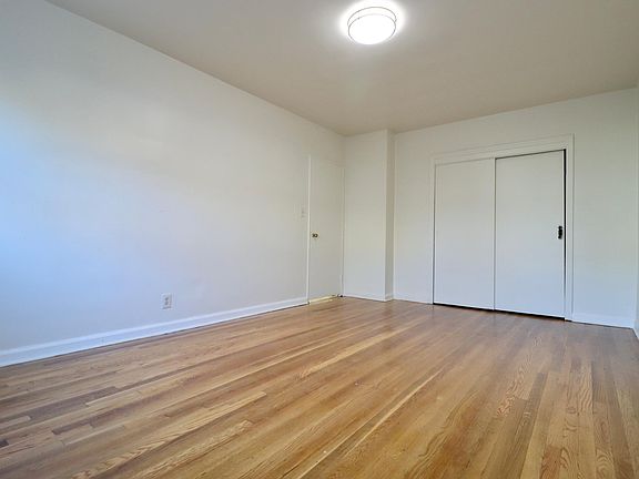2nd image of 14111 Jewel Ave Floor 1