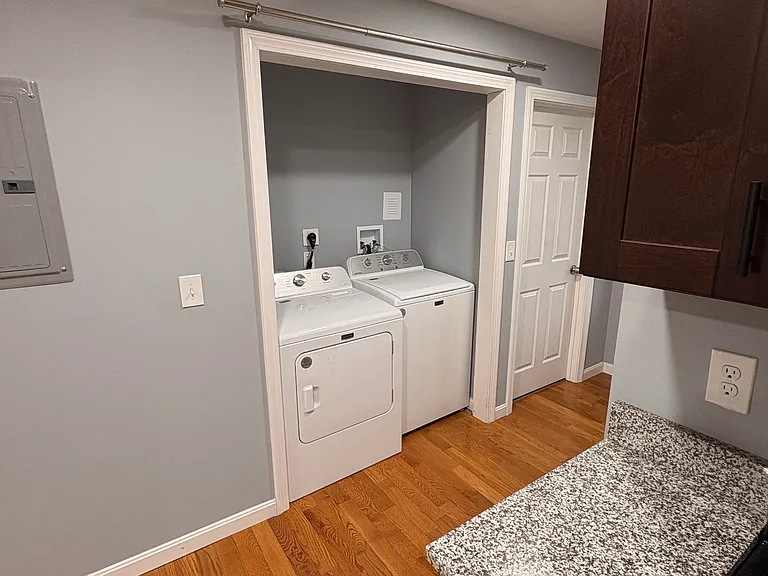 184 Oconnell St #2 — Photo 7
