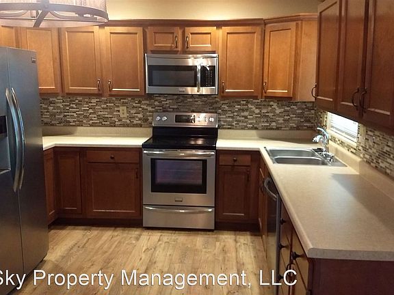 3rd image of 2206 W Village Dr