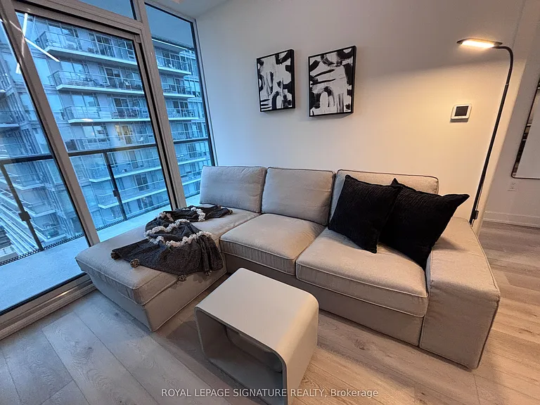 127 Broadway Ave #2104 — Photo 15