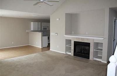 4th image of 7902 Meadowlark Ln S