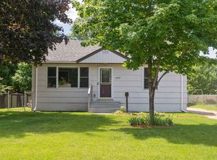 6929 Indiana Ave N, Brooklyn Center, MN 55429