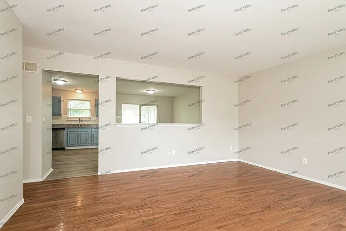 734 Bull Valley Dr — Photo 4