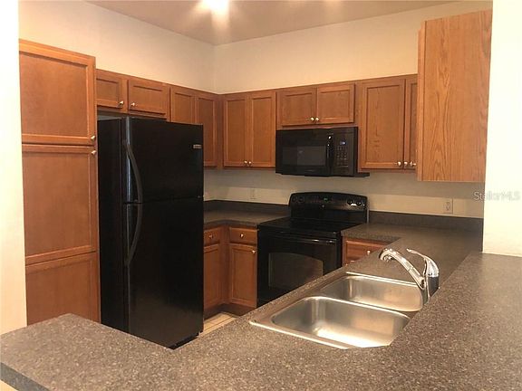3rd image of 2460 Grand Central Pkwy APT 5