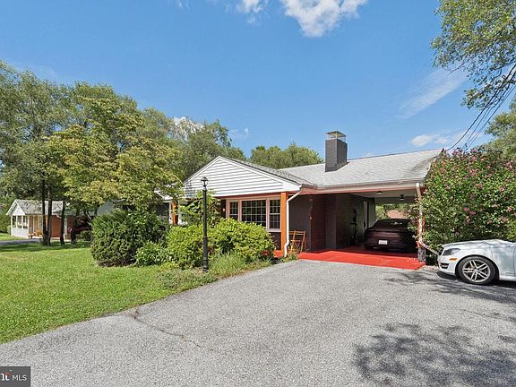 2nd image of 5521 Montgomery Rd