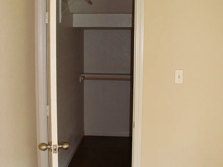 115 Meadow Park Cir #115 — Photo 11