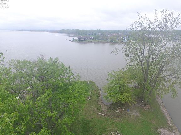 5th image of 2330 River Ave