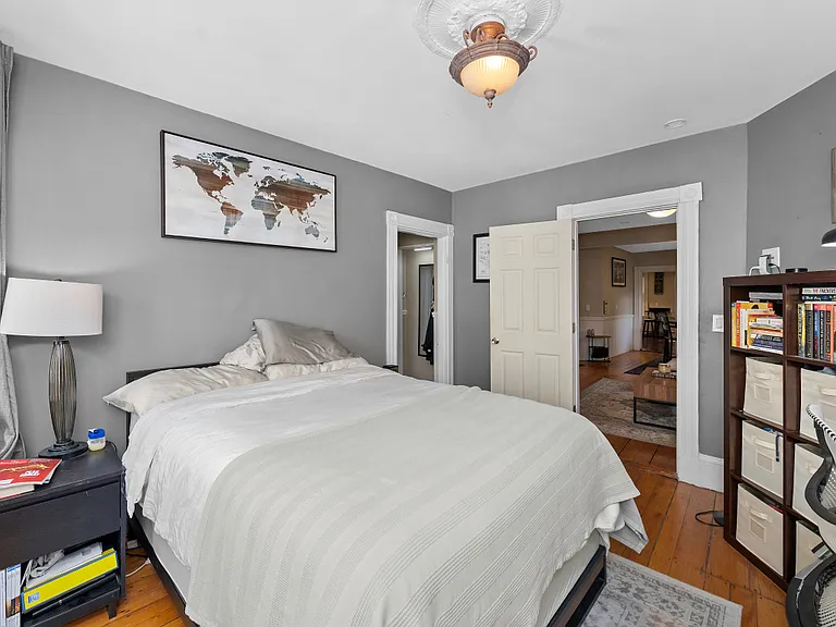 25 Pleasant St #2 — Photo 10