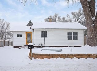 214 18th St W, Hastings, MN 55033