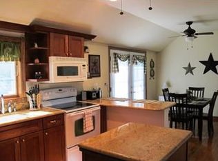 202 Monadnock Rd, Highland Lakes, NJ 07422