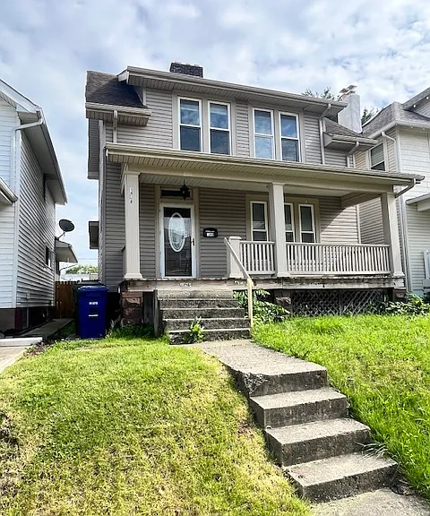 1349 Hildreth Ave — Photo 1