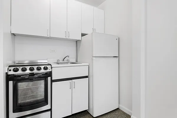 Rented by REAL New York | media 6