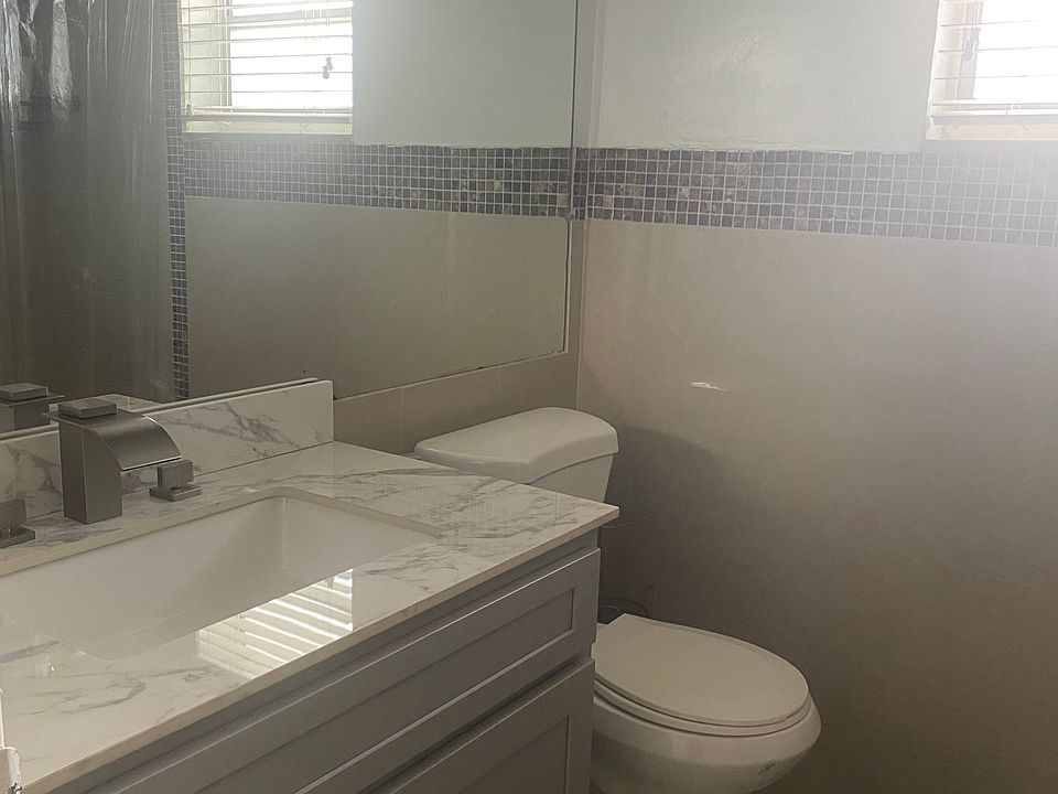 1st image of 4311 Crystal Lake Dr APT 103