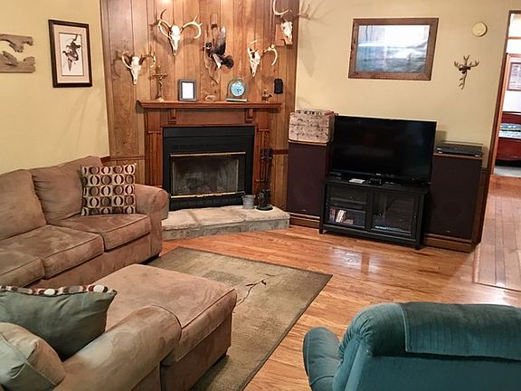 4th image of 14219 S Beaver Dr