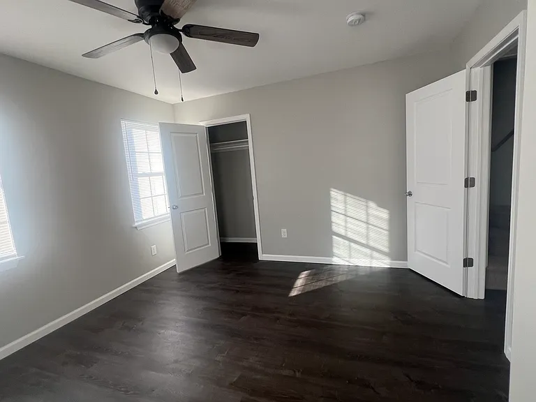 348 Elm St — Photo 19