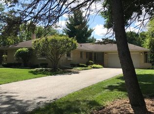 710 S Beverly Ln, Arlington Heights, IL