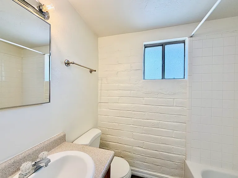 Hedrick1631 — Photo 18