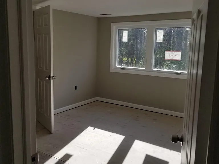 228 Meyner Ln — Photo 6