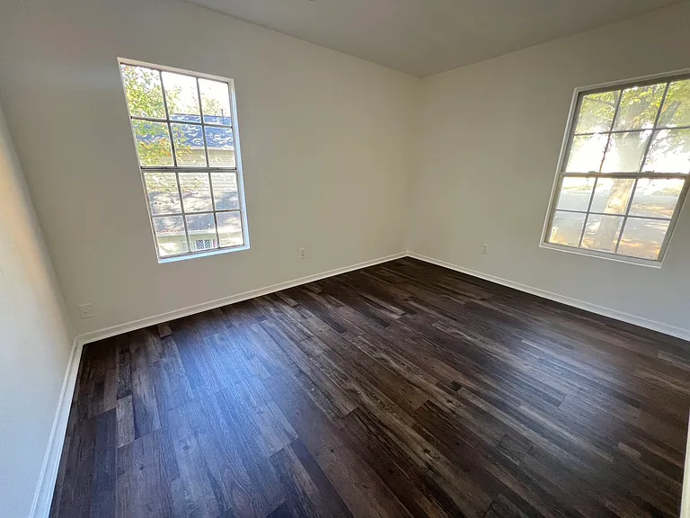 1309 Old Countryside Cir — Photo 22