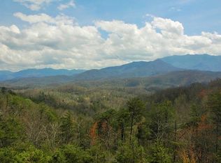 Mountain Dr, Gatlinburg, TN 37738
