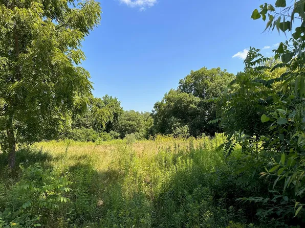 18 Secluded Acres, Platteville, WI 53818