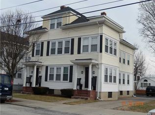 112 Brewster St, Pawtucket, RI 02860