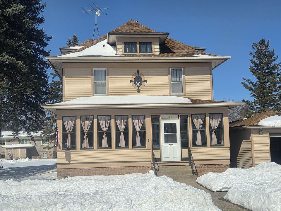 1st image of 412 3rd St