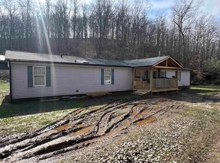 6950 Wood School Rd, Gallipolis Ferry, WV 25515