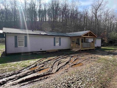 6950 Wood School Rd, Gallipolis Ferry, WV, 25515