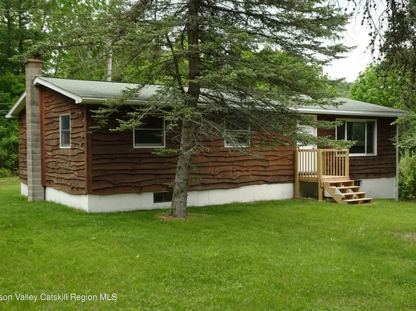 1705 Route 82, Ancram, NY 12502