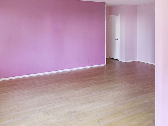 5th image of 2915 W 5th St APT 6D