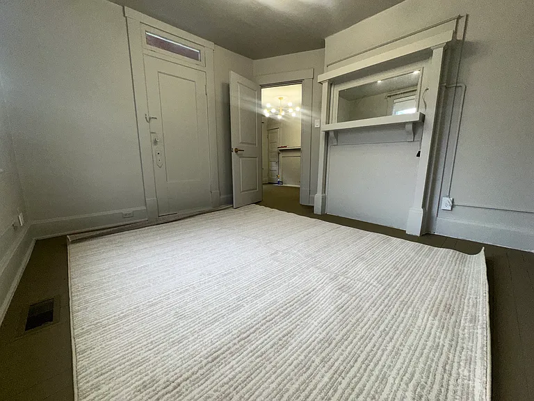 1153 Say Ave — Photo 14