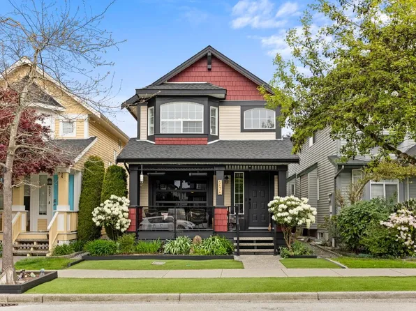 6676 185th St, Surrey, BC V3S 9B1