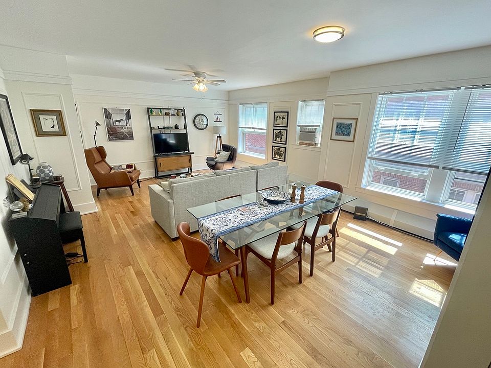 1st image of 4526 N Malden St #125A