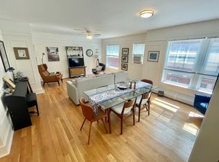 4526 N Malden St #125A, Chicago, IL 60640