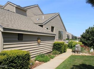 1478 W Harbour Towne Cir, Muskegon, MI 49441