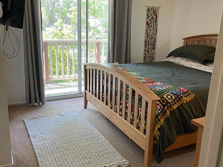 3190 Camellia Ct #D — Photo 8