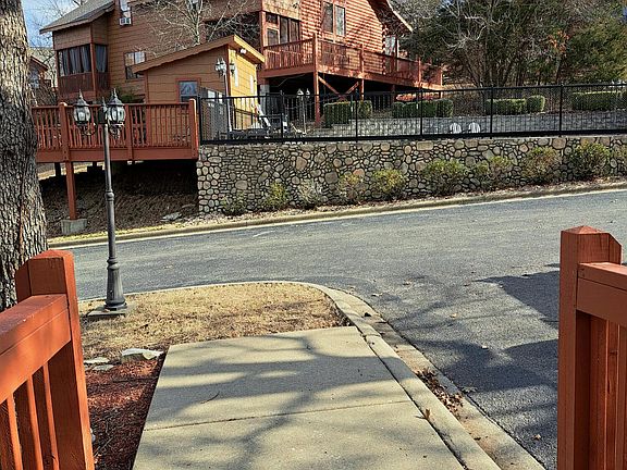 5th image of 316 Summer Drive