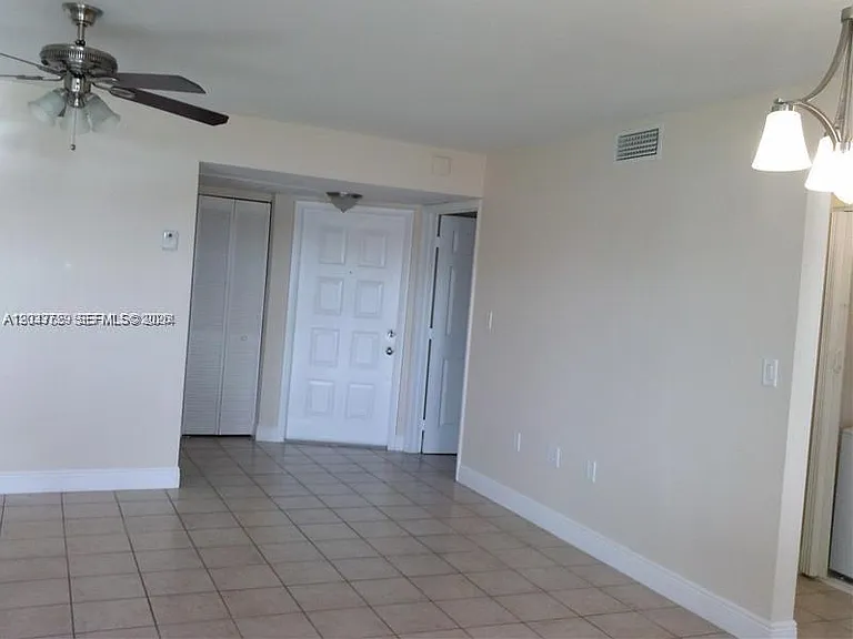 1500 Jefferson Dr #1500K — Photo 9