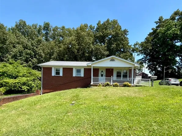 212 Jim Bryant Ave, Tompkinsville, KY 42167