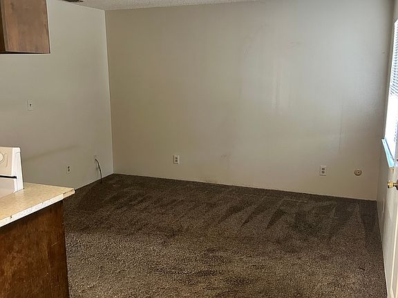 2nd image of 1109 Citrus Ave APT 4