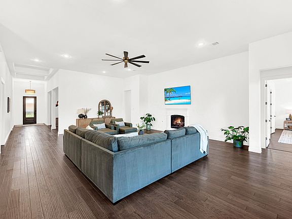 5th image of 7309 River Park Dr
