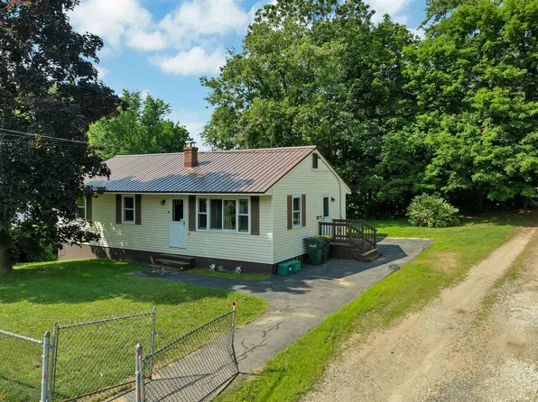 23 Merrimac Street, Laconia, NH 03246