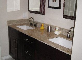 3352 Eman Dr, Jacksonville, FL 32216